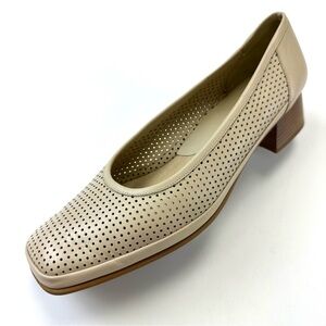 Rangoni bone perforated square toe slip on leather court shoe Size 9.5